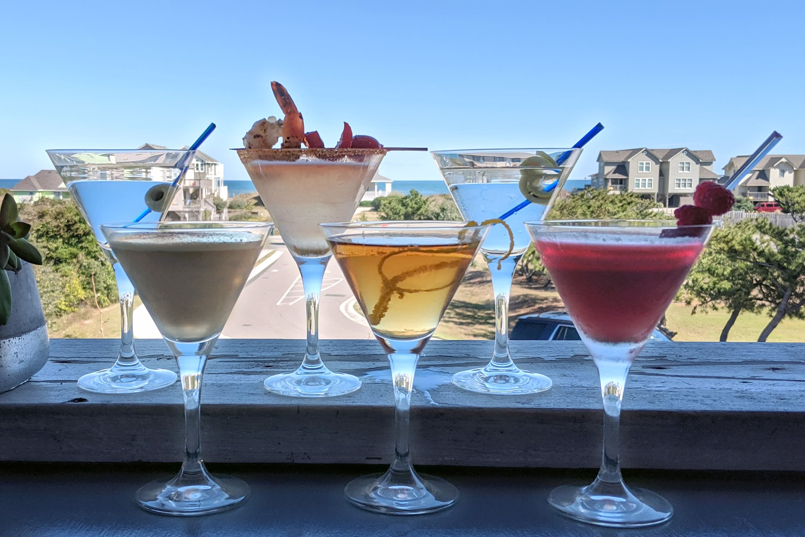 Martini Night at Steamers OBX in Southern Shores at the North End of Kitty Hawk